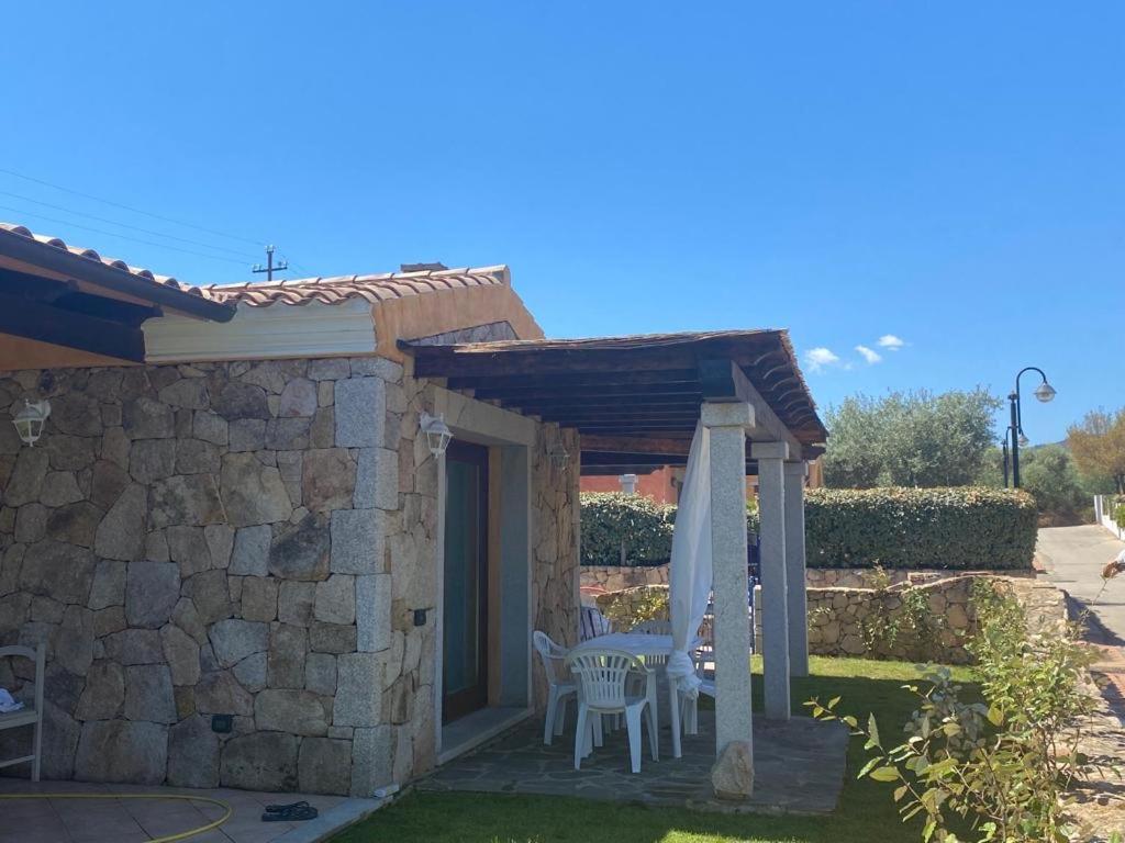 Villa Azzurra Sul Mare Budoni Exterior photo